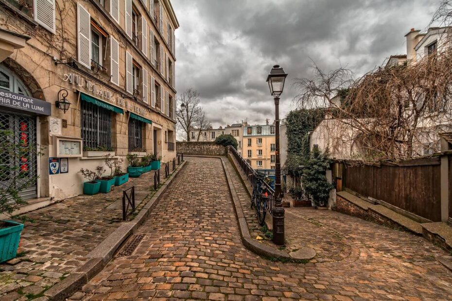 Montmartre: waar kunst geschiedenis en slow travel samenkomen Montmartre: waar kunst geschiedenis en slow travel samenkomen