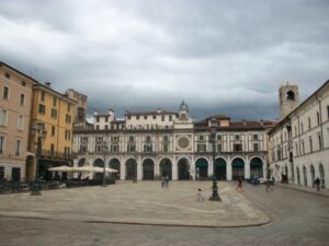 Brixia: Stones of Memory, Brescia of Rain