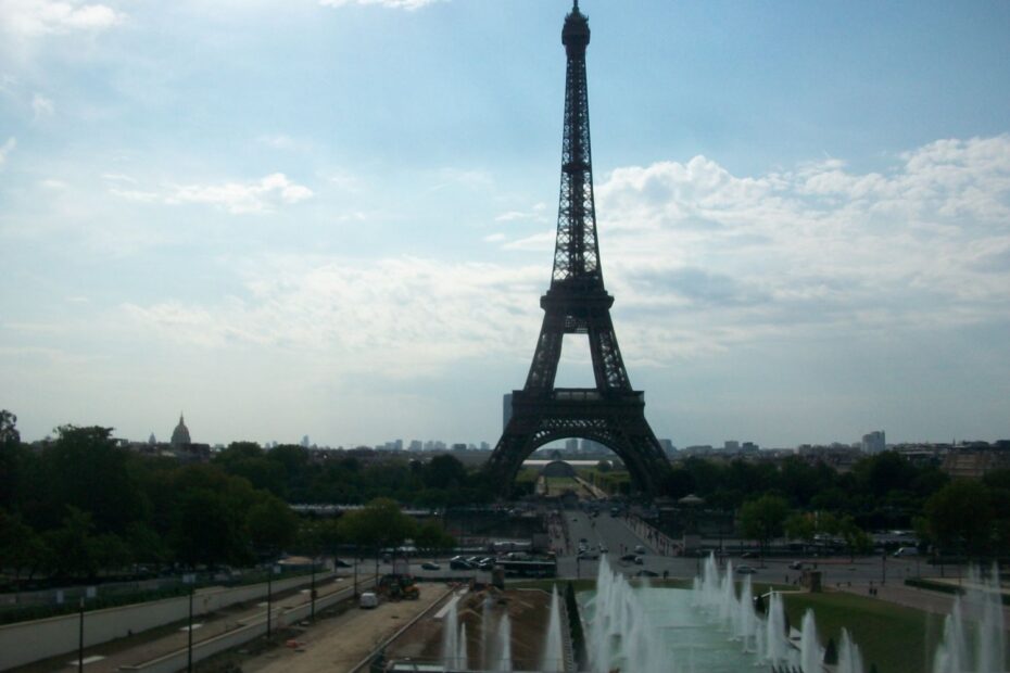 paris=eifel tower